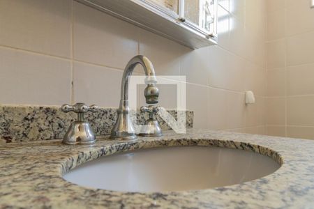 Casa à venda com 550m², 4 quartos e 2 vagasLavabo