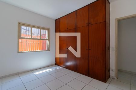 Casa à venda com 550m², 4 quartos e 2 vagasQuarto 2