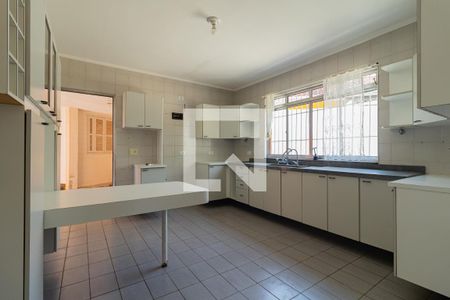 Casa à venda com 550m², 4 quartos e 2 vagasCozinha