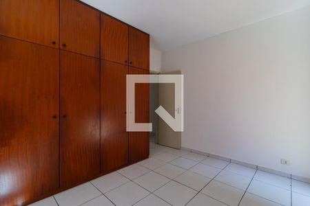 Casa à venda com 550m², 4 quartos e 2 vagasQuarto 2