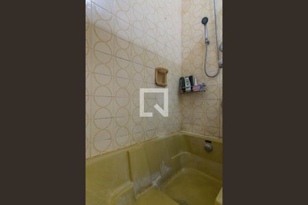 Apartamento à venda com 160m², 4 quartos e 2 vagasBanheira da Suite