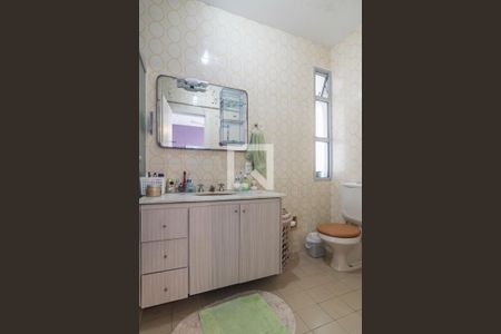 Apartamento à venda com 160m², 4 quartos e 2 vagasBanheiro da Suite