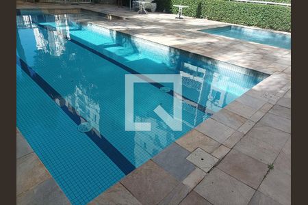 Apartamento à venda com 61m², 3 quartos e 1 vagaÁrea comum - Piscina