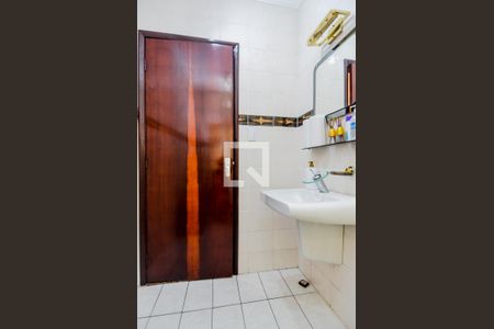 Casa à venda com 255m², 3 quartos e 4 vagasLavabo 