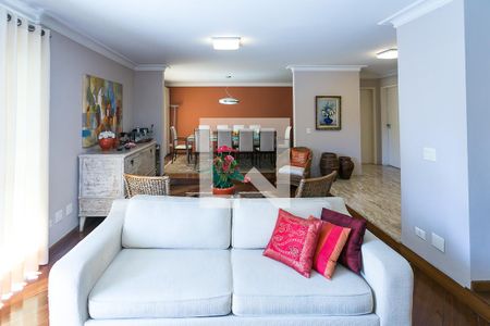 Apartamento à venda com 224m², 4 quartos e 3 vagasSala