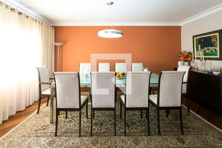 Apartamento à venda com 224m², 4 quartos e 3 vagasSala