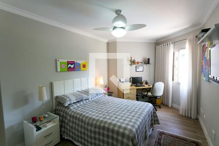 Apartamento à venda com 224m², 4 quartos e 3 vagasQuarto 1