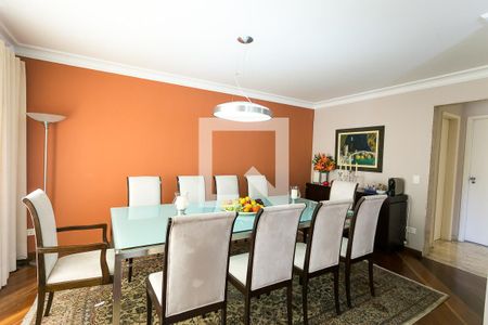 Apartamento à venda com 224m², 4 quartos e 3 vagasSala