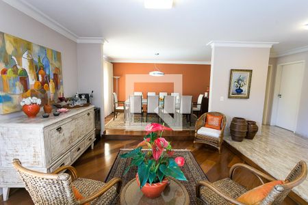 Apartamento à venda com 224m², 4 quartos e 3 vagasSala