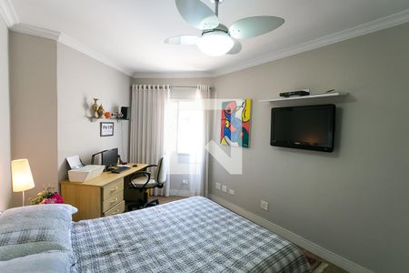 Apartamento à venda com 224m², 4 quartos e 3 vagasQuarto 1