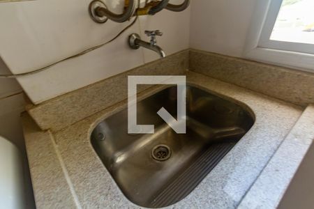 Apartamento à venda com 76m², 3 quartos e 1 vagaÁrea de Serviço