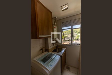 Apartamento à venda com 76m², 3 quartos e 1 vagaÁrea de Serviço