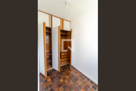 Apartamento para alugar com 85m², 2 quartos e sem vagaQuarto de Serviço