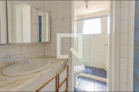 Apartamento para alugar com 85m², 2 quartos e sem vagaBanheiro