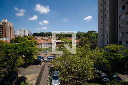 Vista da Salas de apartamento para alugar com 3 quartos, 76m² em Bosque, Campinas