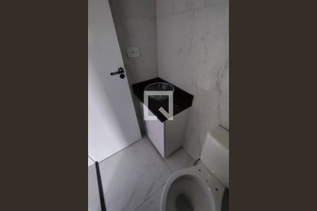 Apartamento para alugar com 43m², 2 quartos e sem vagaBanheiro