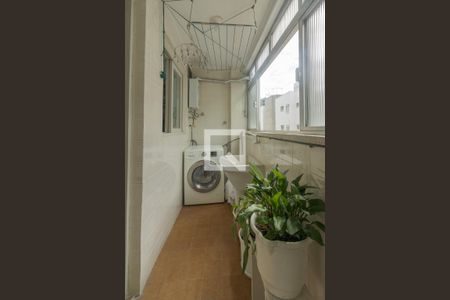 Apartamento à venda com 73m², 2 quartos e sem vaga Apartamento à venda com 73m², 2 quartos e sem vagaÁrea de Serviço