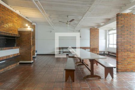 Apartamento à venda com 73m², 2 quartos e sem vaga Apartamento à venda com 73m², 2 quartos e sem vagaÁrea comum - Churrasqueira