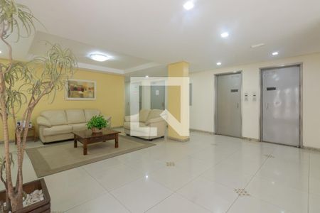 Apartamento à venda com 73m², 2 quartos e sem vaga Apartamento à venda com 73m², 2 quartos e sem vagaHall social