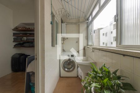 Apartamento à venda com 73m², 2 quartos e sem vaga Apartamento à venda com 73m², 2 quartos e sem vagaÁrea de Serviço