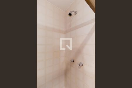 Apartamento à venda com 220m², 3 quartos e 2 vagas Apartamento à venda com 220m², 3 quartos e 2 vagasBanheiro Social