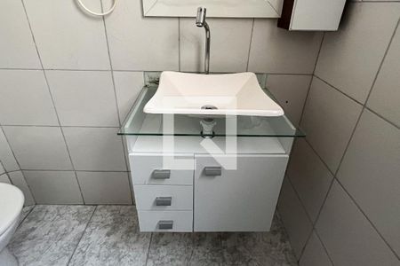 Apartamento à venda com 63m², 2 quartos e sem vagaBanheiro