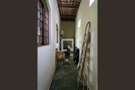 Casa à venda com 160m², 3 quartos e 3 vagasCorredor Lateral