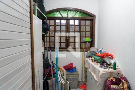 Casa à venda com 160m², 3 quartos e 3 vagasQuarto de Serviço