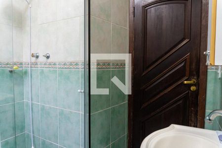 Casa à venda com 160m², 3 quartos e 3 vagasBanheiro 1