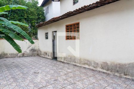Casa à venda com 160m², 3 quartos e 3 vagasQuintal
