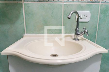 Casa à venda com 160m², 3 quartos e 3 vagasBanheiro 1 Detalhe