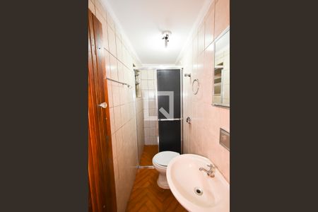 Banheiro de casa para alugar com 1 quarto, 50m² em Jardim Ataliba Leonel, São Paulo