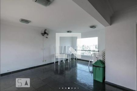 Apartamento para alugar com 33m², 1 quarto e 1 vaga Apartamento para alugar com 33m², 1 quarto e 1 vagaSalão de Festas