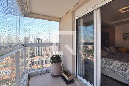 Apartamento à venda com 227m², 4 quartos e 4 vagasVaranda da Suíte 1