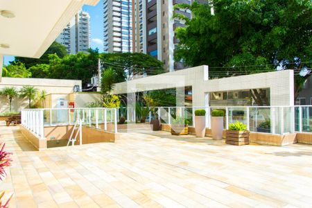 Apartamento à venda com 227m², 4 quartos e 4 vagas Apartamento à venda com 227m², 4 quartos e 4 vagasÁrea comum