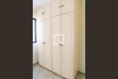 Apartamento para alugar com 90m², 3 quartos e 1 vagaQuarto 3 - Armários