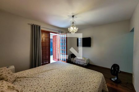 Casa à venda com 200m², 3 quartos e 3 vagas Casa à venda com 200m², 3 quartos e 3 vagasQuarto 3 - Suíte