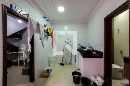 Casa à venda com 200m², 3 quartos e 3 vagas Casa à venda com 200m², 3 quartos e 3 vagasÁrea de Serviço