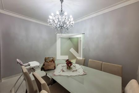 Sala de Jantar de casa à venda com 3 quartos, 200m² em Cambuci, São Paulo
