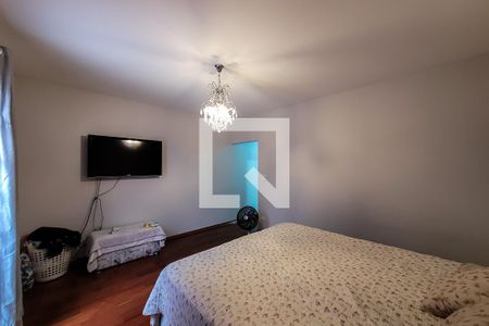 Casa à venda com 200m², 3 quartos e 3 vagas Casa à venda com 200m², 3 quartos e 3 vagasQuarto 3 - Suíte