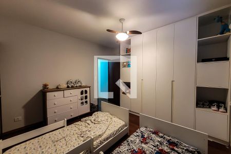 Casa à venda com 200m², 3 quartos e 3 vagas Casa à venda com 200m², 3 quartos e 3 vagasQuarto 1