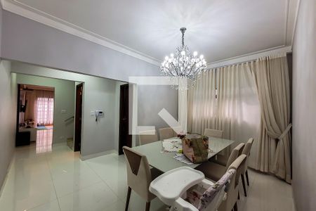 Sala de Jantar de casa à venda com 3 quartos, 200m² em Cambuci, São Paulo