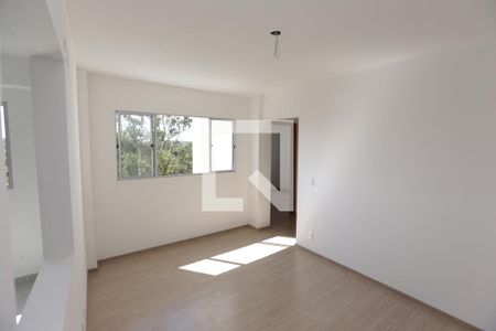 Sala de apartamento à venda com 2 quartos, 47m² em Chácaras Califórnia, Contagem