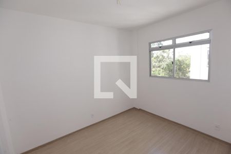 Quarto 1 de apartamento à venda com 2 quartos, 47m² em Chácaras Califórnia, Contagem