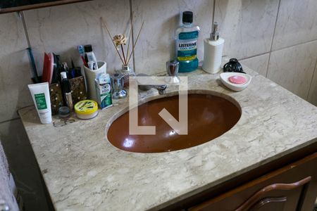 Casa à venda com 250m², 2 quartos e 3 vagasBanheiro