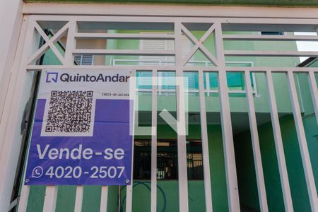 Casa à venda com 130m², 4 quartos e 2 vagasPlaquinha