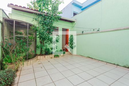 Casa à venda com 130m², 4 quartos e 2 vagasQuintal