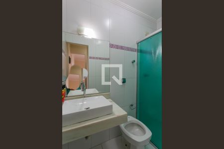 Casa à venda com 130m², 4 quartos e 2 vagasBanheiro Suite 3