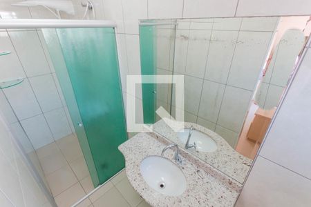 Casa à venda com 130m², 4 quartos e 2 vagasBanheiro SUite 1