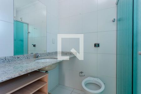 Casa à venda com 130m², 4 quartos e 2 vagasBanheiro Suite 2